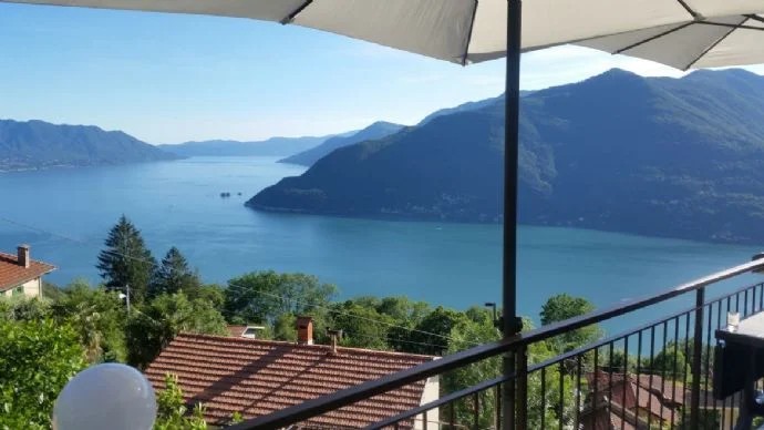 Appartement mit Traumblick auf den Lago Maggiore